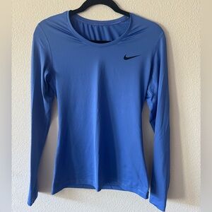 Nike Women's Long Sleeve Top in Blue